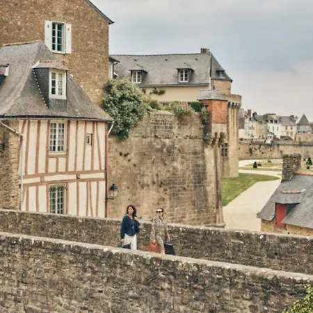Chic Sous Les Toits Du Centre Historique Appartamento *